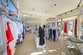 La Marquise Luxury Resort Complex