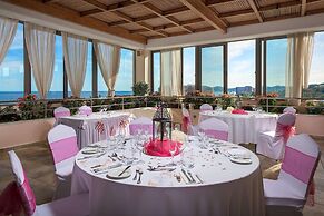 La Marquise Luxury Resort Complex