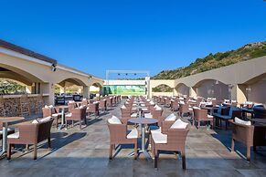 La Marquise Luxury Resort Complex