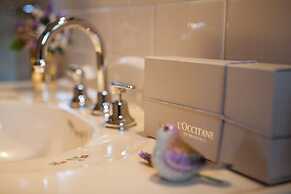 Stonewell Cottages & Vineyards