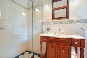 Stonewell Cottages & Vineyards