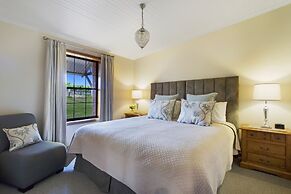 Stonewell Cottages & Vineyards