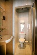 Nouvel Hotel Paris 18