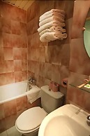 Nouvel Hotel Paris 18