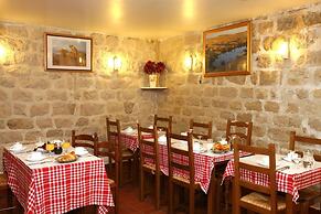 Nouvel Hotel Paris 18