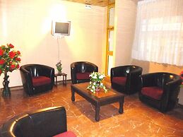 Nouvel Hotel Paris 18