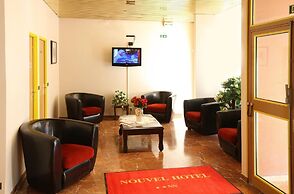 Nouvel Hotel Paris 18