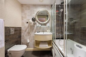 Limak Eurasia Luxury Hotel