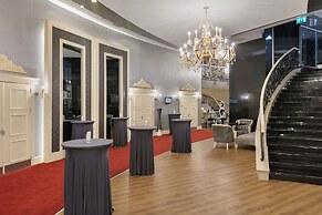 Limak Eurasia Luxury Hotel