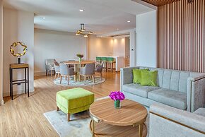 Eastwood Richmonde Hotel