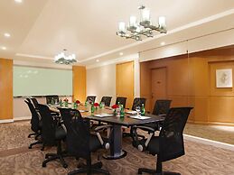 Eastwood Richmonde Hotel