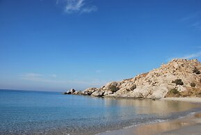 Coralli Beach Apartments