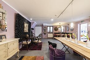 Villa Fantasia Budget Boutique Hotel