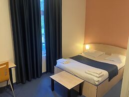 César Hôtel