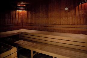 Clarion Paris CDG Airport