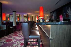 Clarion Paris CDG Airport