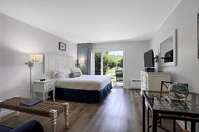 East Hampton House Resort