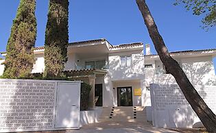 Cabot Las Velas Apartments