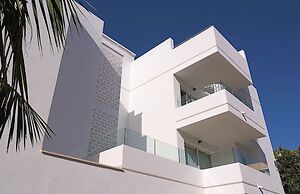 Cabot Las Velas Apartments