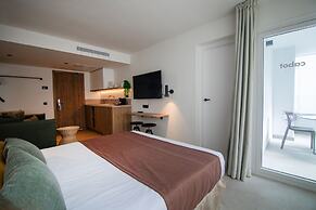 Cabot Las Velas Apartments