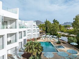 Cabot Las Velas Apartments