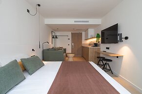 Cabot Las Velas Apartments