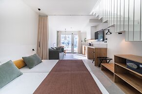 Cabot Las Velas Apartments