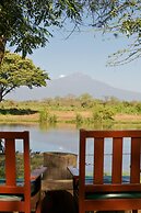 Voyager Ziwani Tented Camp