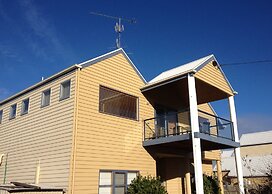 Rayville Boat Houses