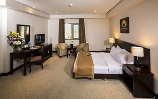 Monroe Hotel & Suites