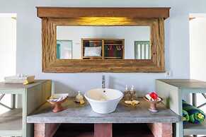 Puri Taman Sari Hotel