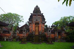 Puri Taman Sari Hotel