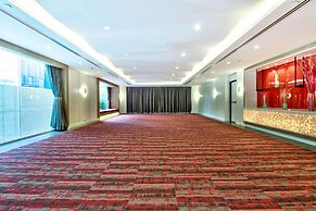 PARK PLAZA BANGKOK SOI 18