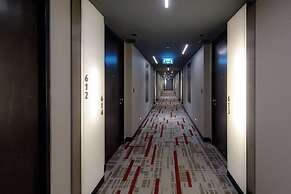 PARK PLAZA BANGKOK SOI 18
