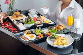 PARK PLAZA BANGKOK SOI 18