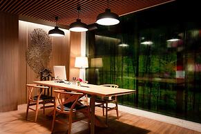 PARK PLAZA BANGKOK SOI 18