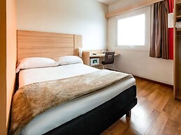 ibis Concepcion