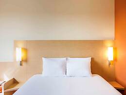 ibis Juarez Consulado