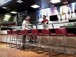 ibis Juarez Consulado