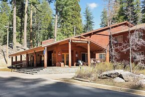 John Muir Lodge