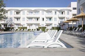 Cabot Hobby Club Apartments