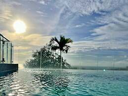 Sunset Plaza Karon by RESAVA
