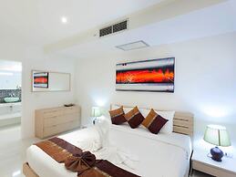 Sunset Plaza Karon by RESAVA