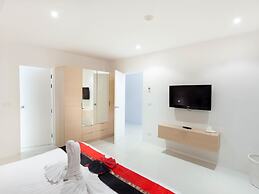 Sunset Plaza Karon by RESAVA