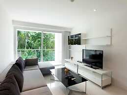 Sunset Plaza Karon by RESAVA