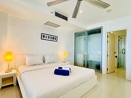 Sunset Plaza Karon by RESAVA