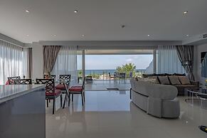 Sunset Plaza Karon by RESAVA