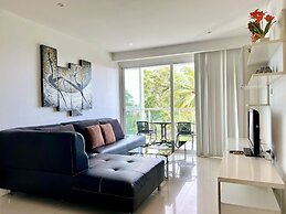 Sunset Plaza Karon by RESAVA