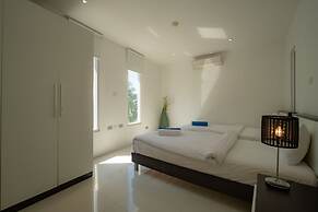 Sunset Plaza Karon by RESAVA