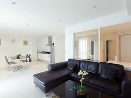 Sunset Plaza Karon by RESAVA